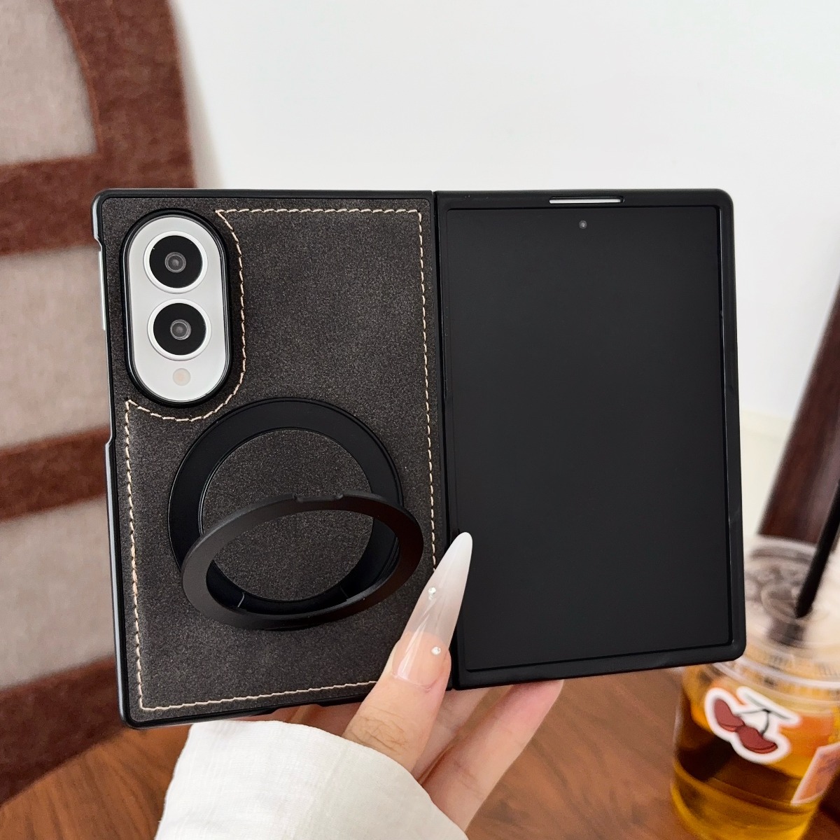 삼성 갤럭시 Z 폴드 8 울트라 360용 고급 양가죽  - Magnetic Charging Stand 리뷰 및 가격